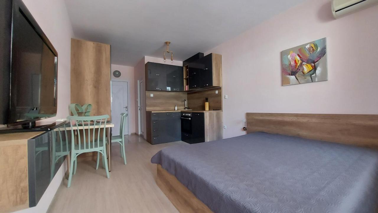 HostEx Pastello Deluxe Studio Stara Zagora Esterno foto